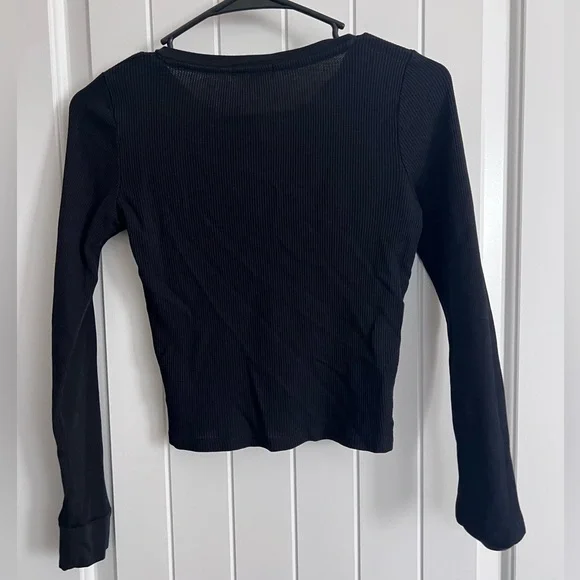 Small black long sleeve women’s shirt - Picture 2 of 3